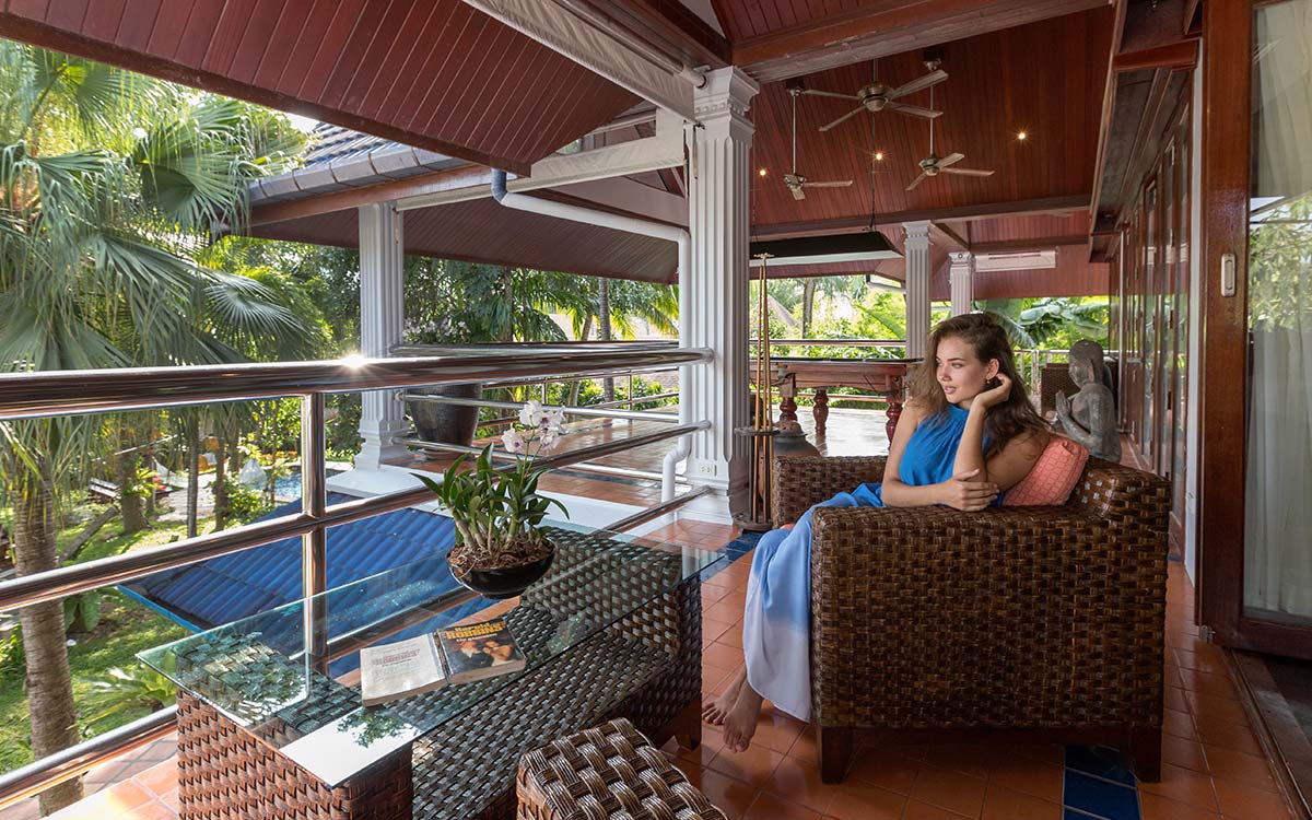 Talay 11 Bed Villa in Nai Harn, Phuket